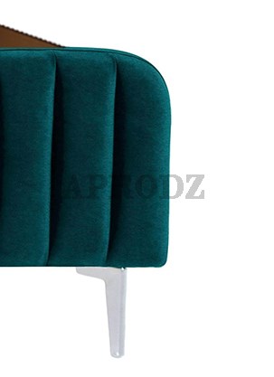 Fluted Velvet Upholstered Bed – Premium Platform Bed with Metal Feet & Luxurious Comfort for Bedroom & Home
