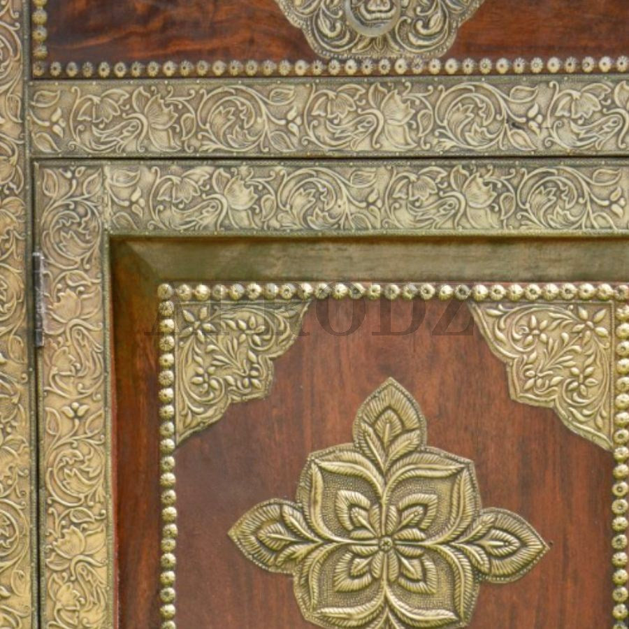 Wooden Antique Brass Multipurpose Sideboard Storage Cabinet for Home (Multicolor)