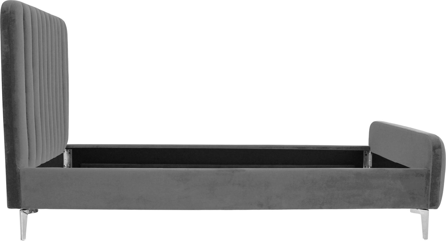 Fluted Velvet Upholstered Bed – Premium Platform Bed with Metal Feet & Luxurious Comfort for Bedroom & Home