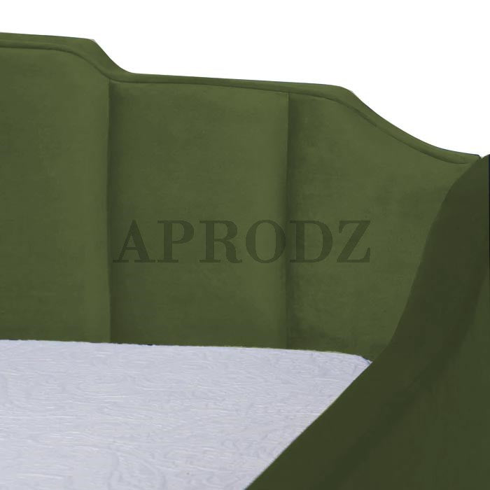 Krease Upholstered Daybed with Trundle Bed