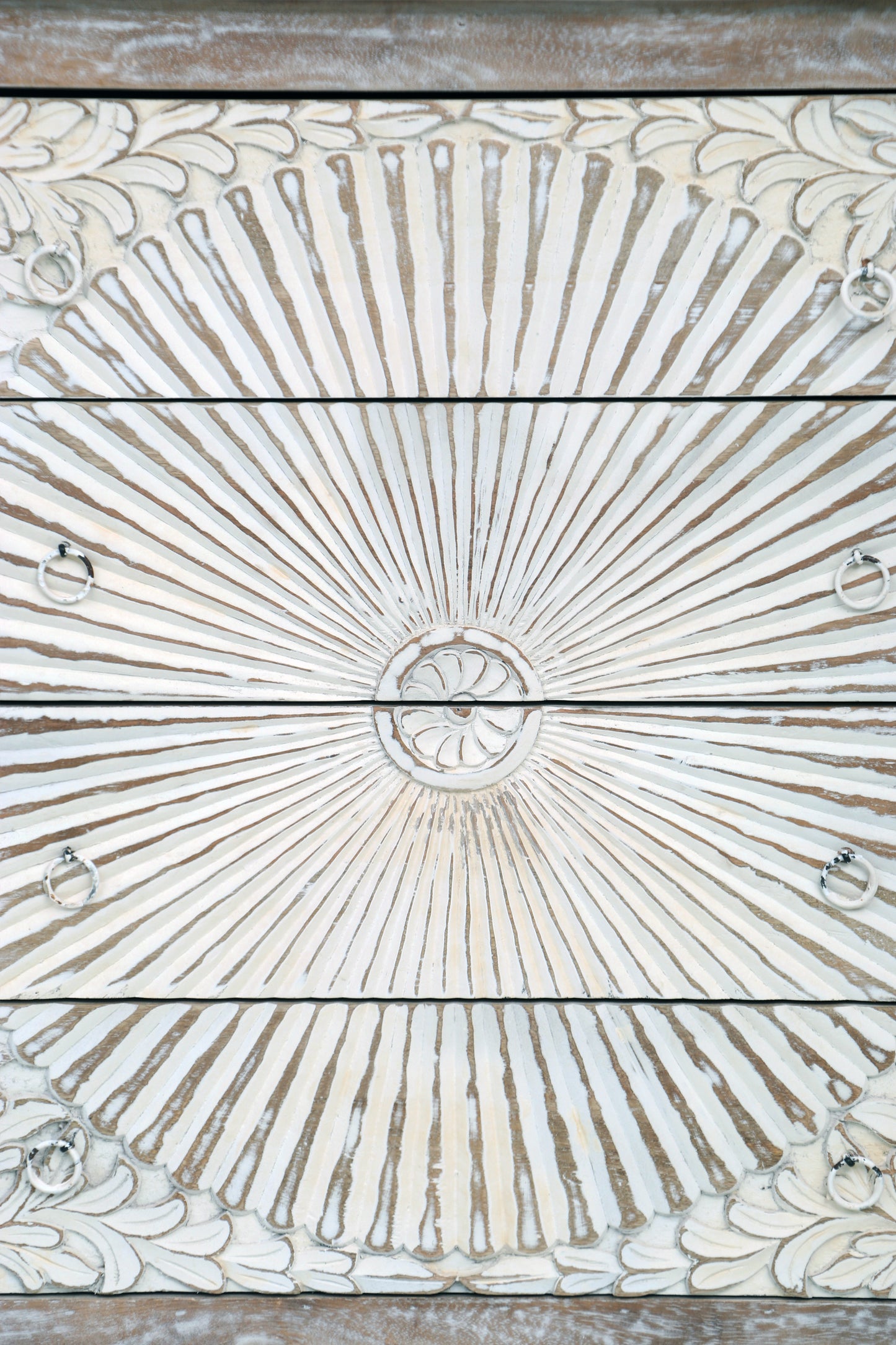 Hand-Carved Solid Mango Wood Chest of Drawers – Rustic Wooden Storage Cabinet with 4 Spacious Drawers for Bedroom, Living Room, or Hallway 