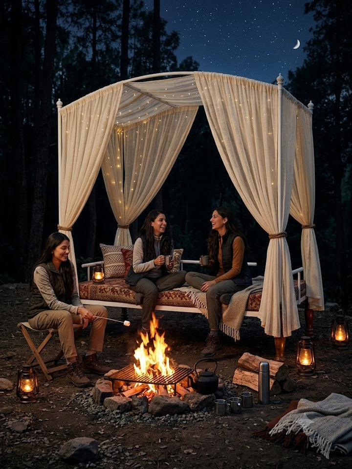 Translation missing: en.Iron Canopy Daybed with Turned Wood Legs - Antique White &amp; Natural Wood 