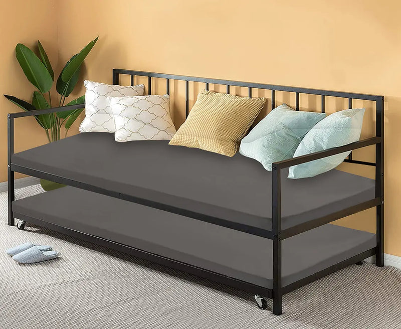 Suniz Twin Size Metal Daybed with Trundle Bed with 2 foam 