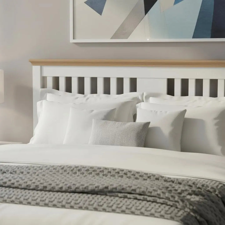 Translation missing: en.Solid Wood Parma King &amp; Queen Size Bed – Elegant and Stylish Bedroom Furniture Without Storage for a Modern Home 