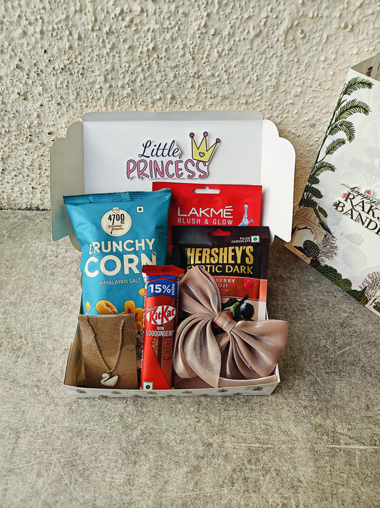 Rakhi hamper box for sister