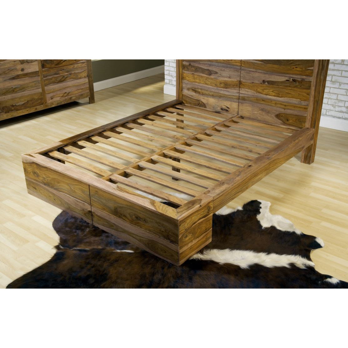 Sheesham Wood Queen Size Fenton Bed for Bedroom Stylish